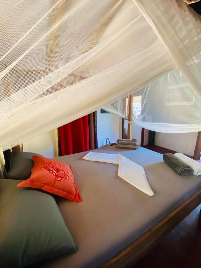 Tamarin Lodge Ampangorinana Екстер'єр фото
