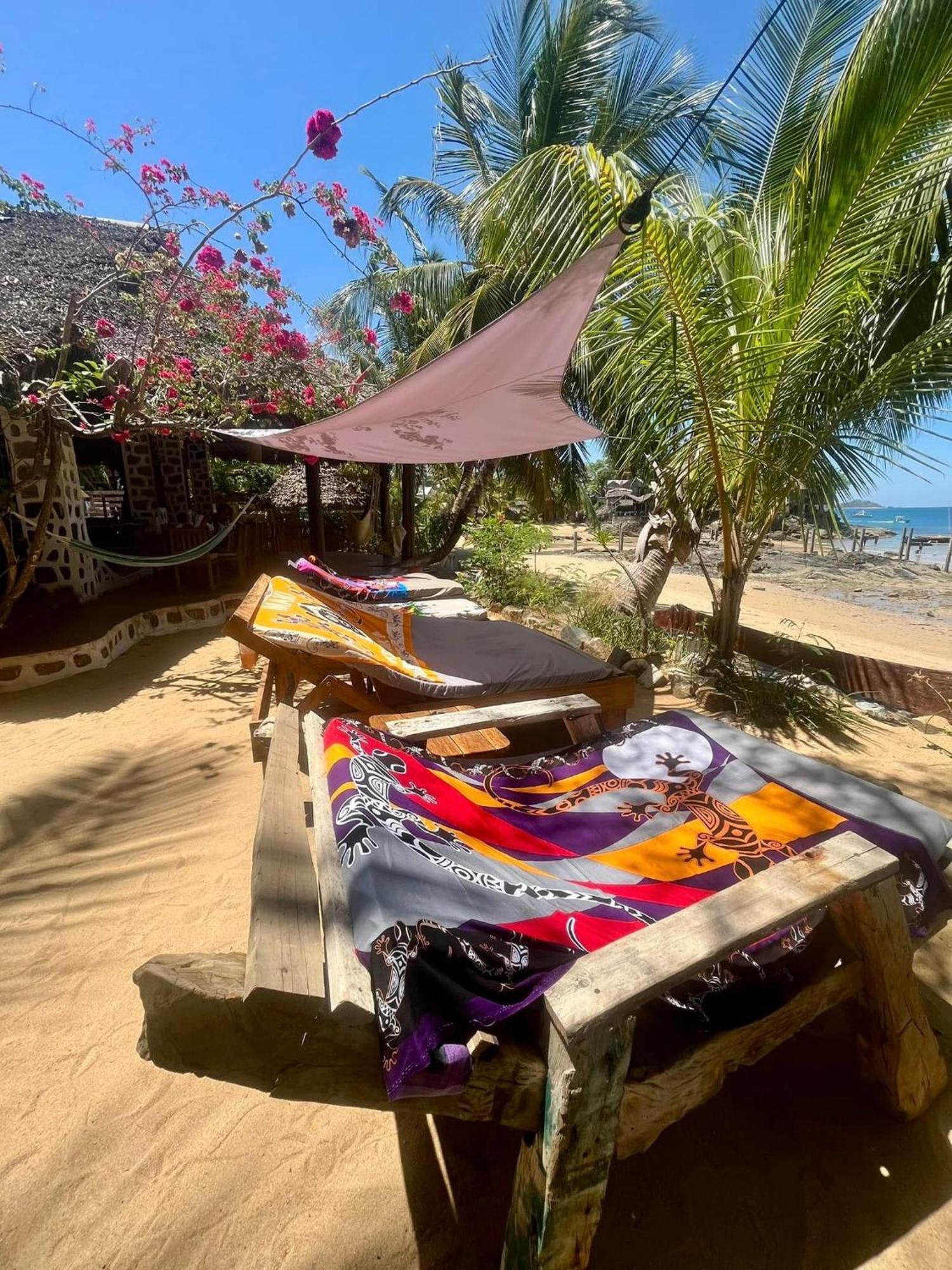 Tamarin Lodge Ampangorinana Екстер'єр фото